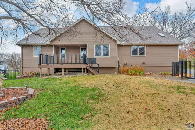 $459,000 | 2405 Southeast Saturn Drive, Topeka, KS 66605