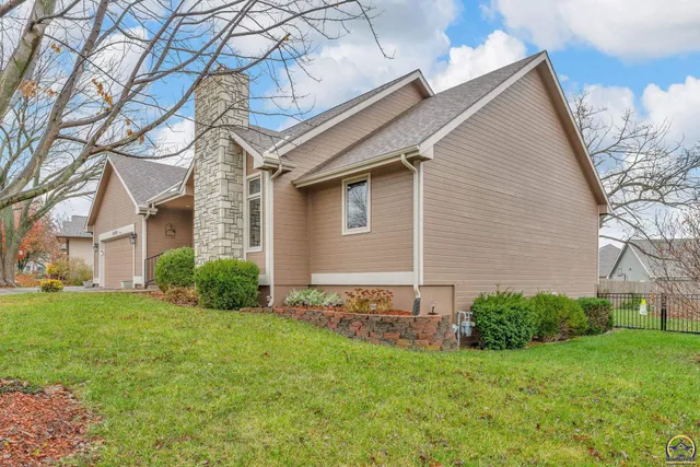 $459,000 | 2405 Southeast Saturn Drive, Topeka, KS 66605