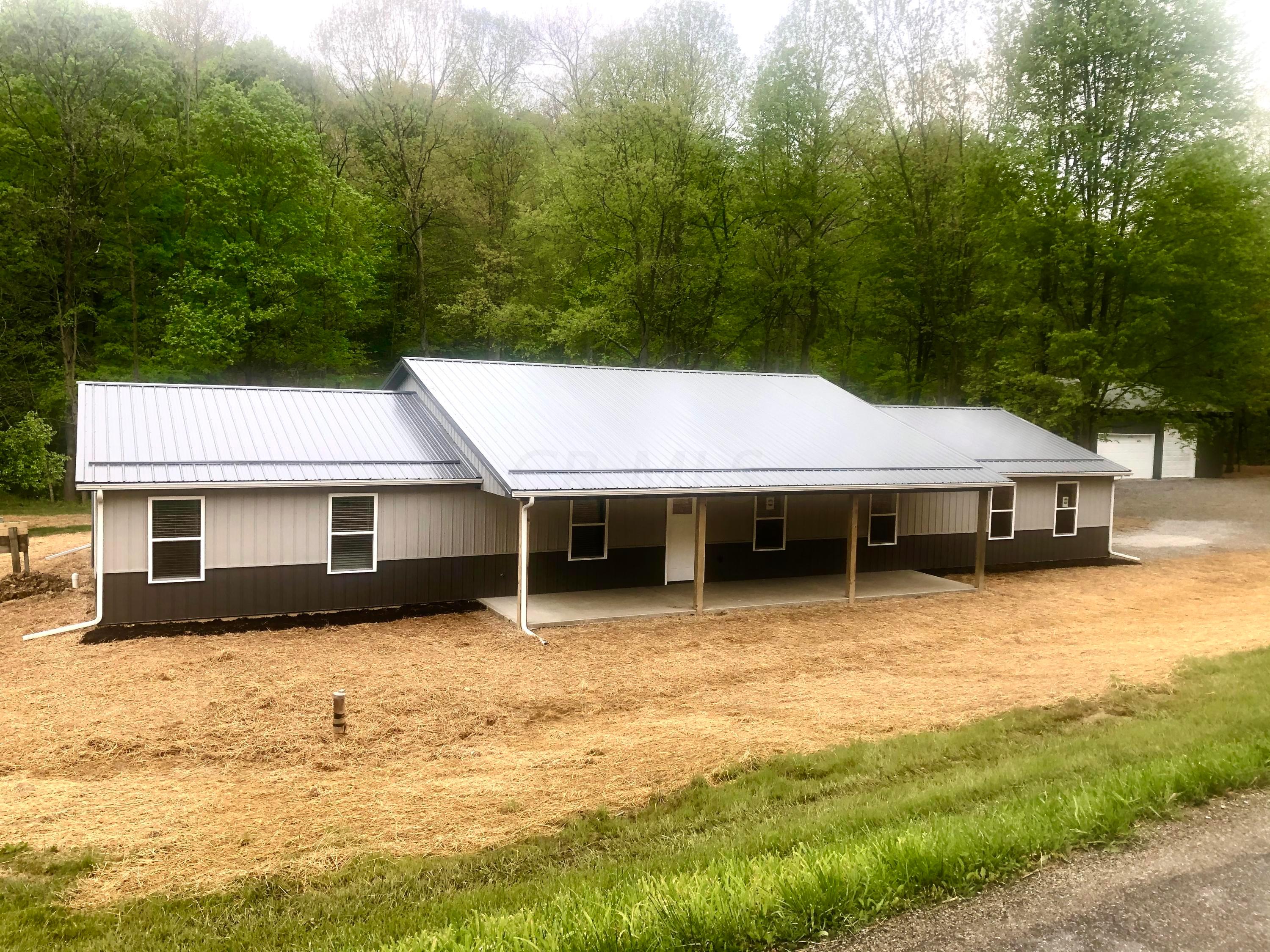 6551 Hopewell Church Road Southwest Lancaster, OH 43130 - Photo 3 of 25
