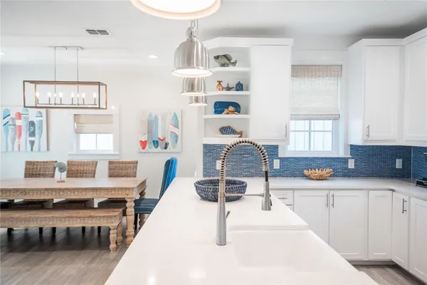 $1,990,000 | 135 Sunrise Avenue, Port Aransas, TX 78373