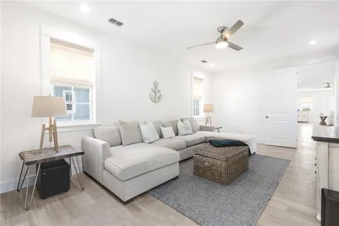 $1,990,000 | 135 Sunrise Avenue, Port Aransas, TX 78373