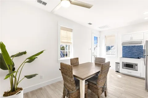 $1,990,000 | 135 Sunrise Avenue, Port Aransas, TX 78373