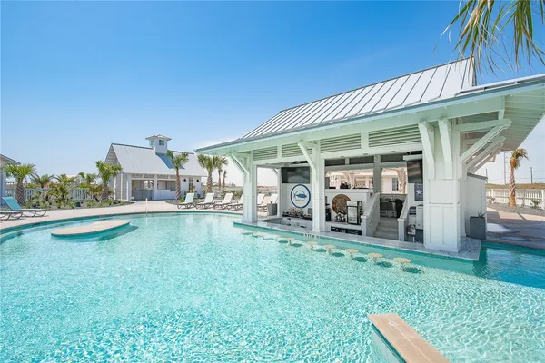 $1,990,000 | 135 Sunrise Avenue, Port Aransas, TX 78373