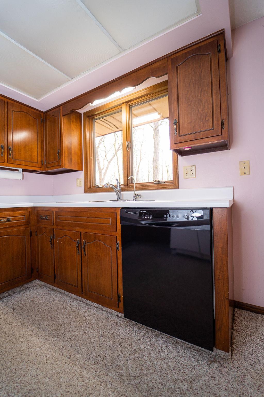 710 East Hamilton Road Fort Wayne, IN 46819 - Photo 14 of 32