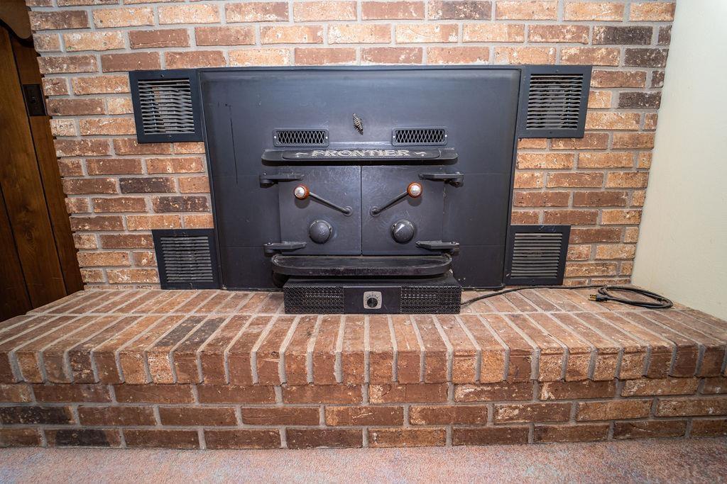 710 East Hamilton Road Fort Wayne, IN 46819 - Photo 8 of 32
