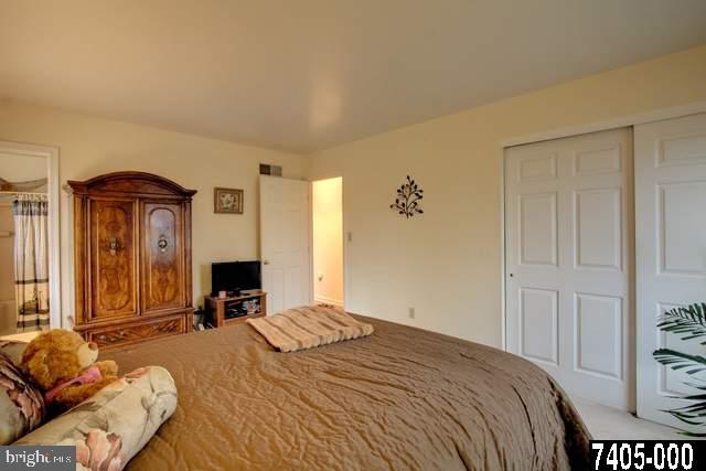 313 Kendale Road Red Lion, PA 17356 - Photo 12 of 25 Gallery Image 12