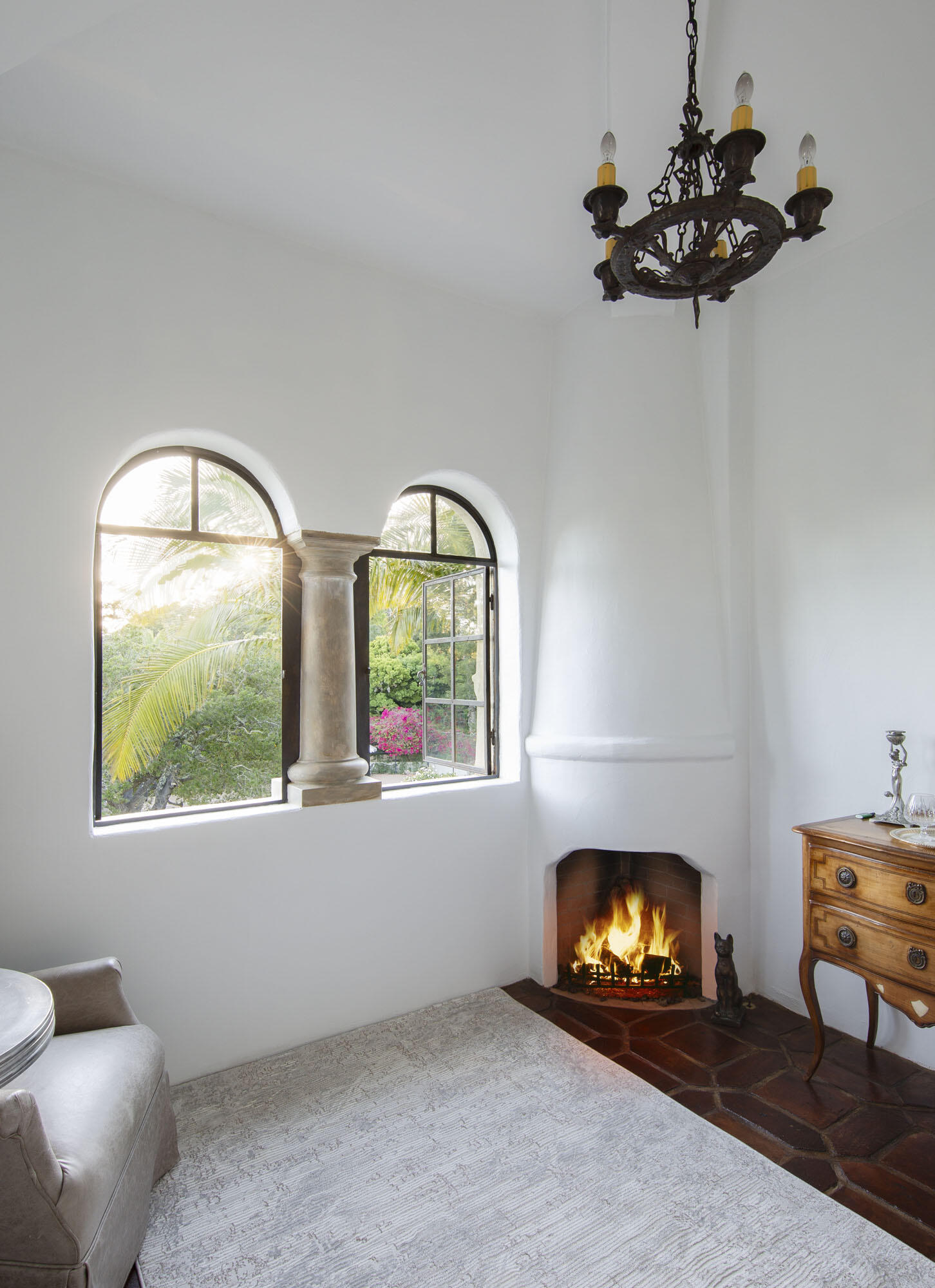 779 Ayala Lane Montecito, CA 93108 - Photo 36 of 58 a living room with furniture and a flat screen tv