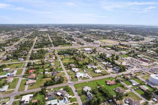 $299,900 | 1116 Michigan Avenue, Lynn Haven, FL 32444