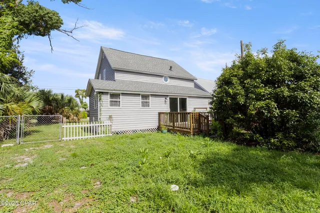 $299,900 | 1116 Michigan Avenue, Lynn Haven, FL 32444