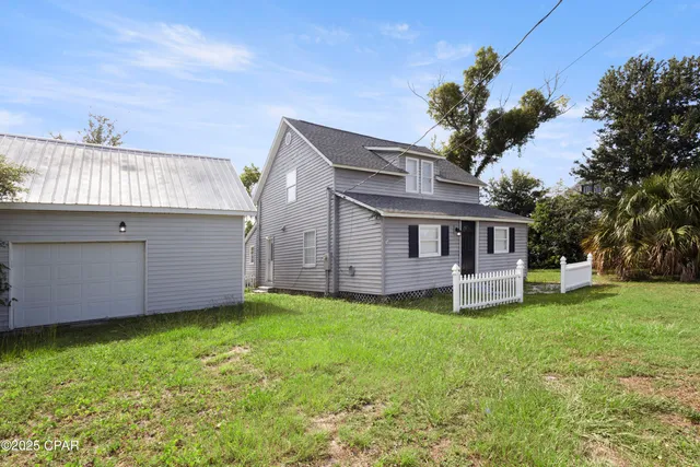 $299,900 | 1116 Michigan Avenue, Lynn Haven, FL 32444