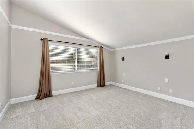 $955,000 | 1533 Promontory Ridge Way, Vista, CA 92081