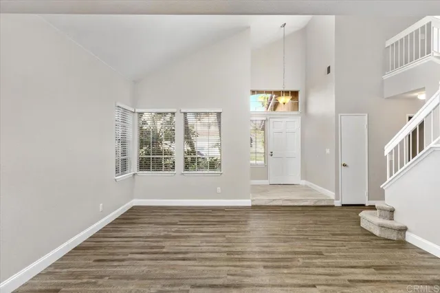 $955,000 | 1533 Promontory Ridge Way, Vista, CA 92081