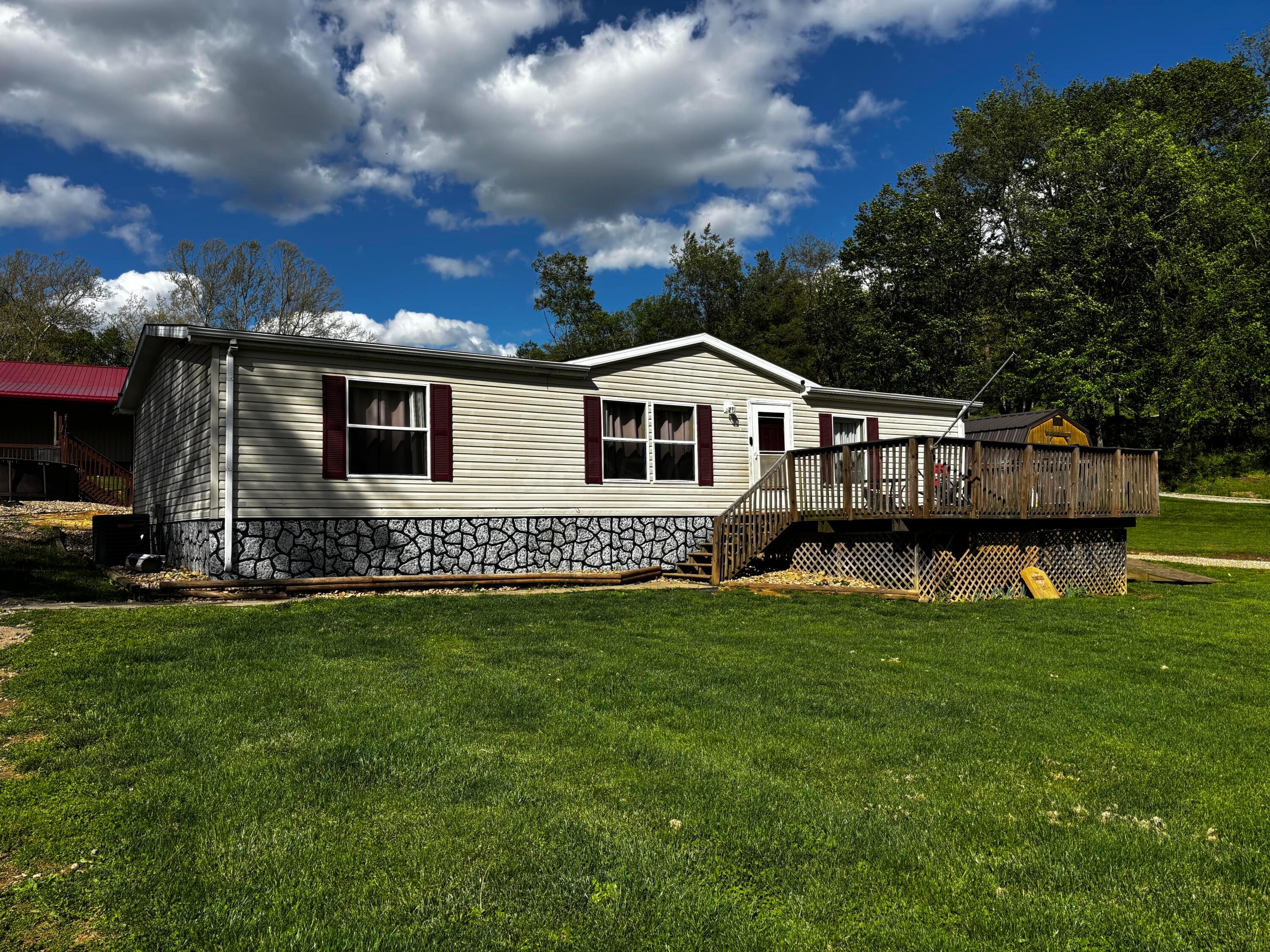 4230 Dragoo Road Nashport, OH 43830 - Photo 2 of 30 IMG_1977
