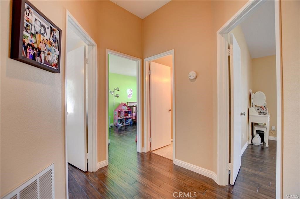 690 Azure Lane, Unit 5 Corona, CA 92879 - Photo 7 of 11