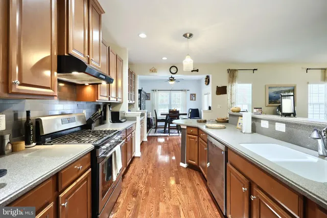 $450,000 | 947 Countryside Road, Seven Valleys, PA 17360