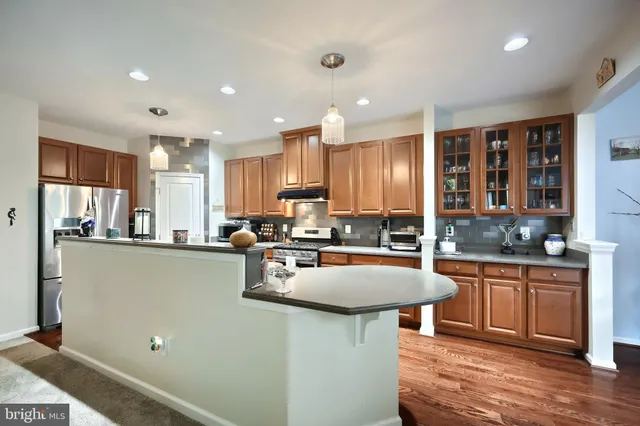 $450,000 | 947 Countryside Road, Seven Valleys, PA 17360