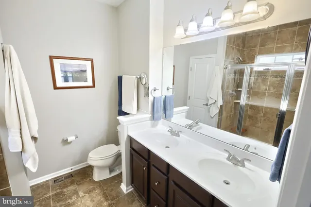 $450,000 | 947 Countryside Road, Seven Valleys, PA 17360