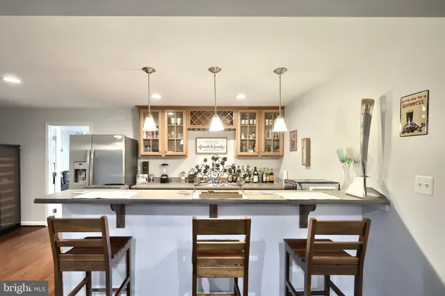 $450,000 | 947 Countryside Road, Seven Valleys, PA 17360