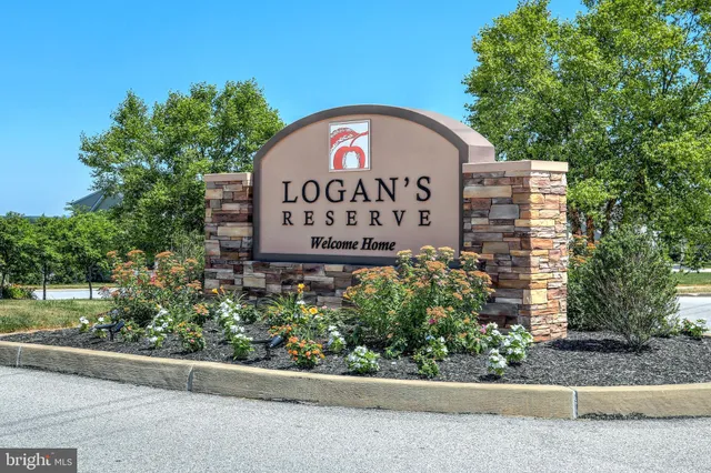 $450,000 | 947 Countryside Road, Seven Valleys, PA 17360