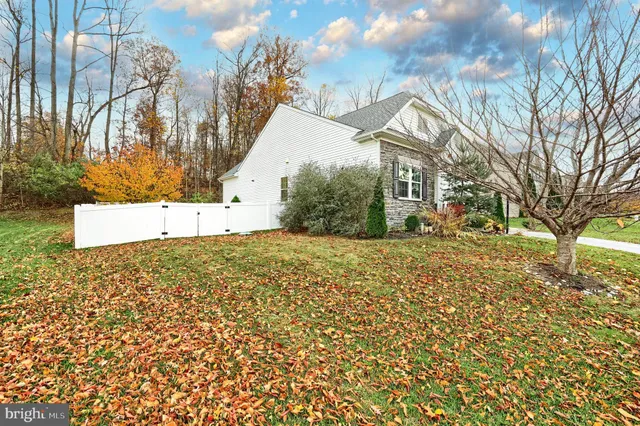 $450,000 | 947 Countryside Road, Seven Valleys, PA 17360