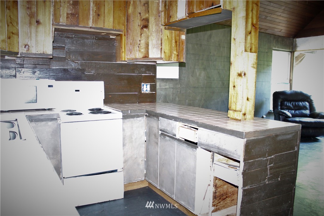 53027 South Riverside Road Gold Bar, WA 98251 - Photo 13 of 25