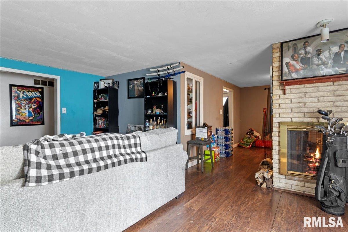 1712 Jerome Avenue Springfield, IL 62704 - Photo 3 of 22