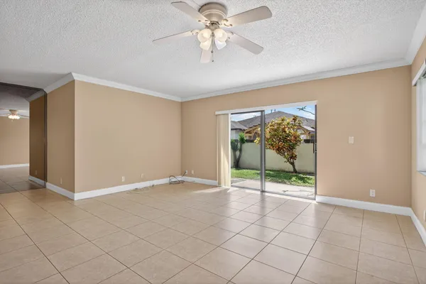 $2,500 | 1780 Northeast 39th Court, Unit 901, Pompano Beach, FL 33064