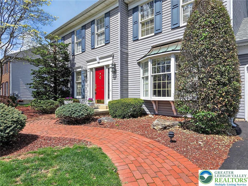 4510 Kathi Drive Bethlehem, PA 18017 - Photo 3 of 49