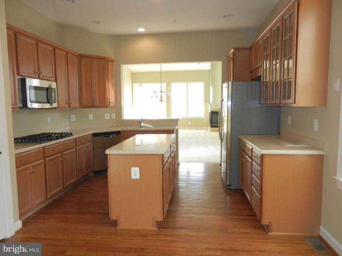 4101 Winterhazel Road, Unit 4101 Baltimore, MD 21208 - Photo 4 of 30 Kitchen