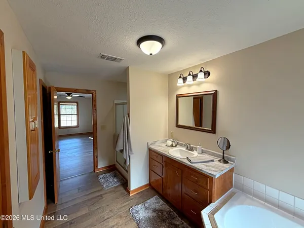 $259,000 | 2333 Comans Road, Carthage, MS 39051