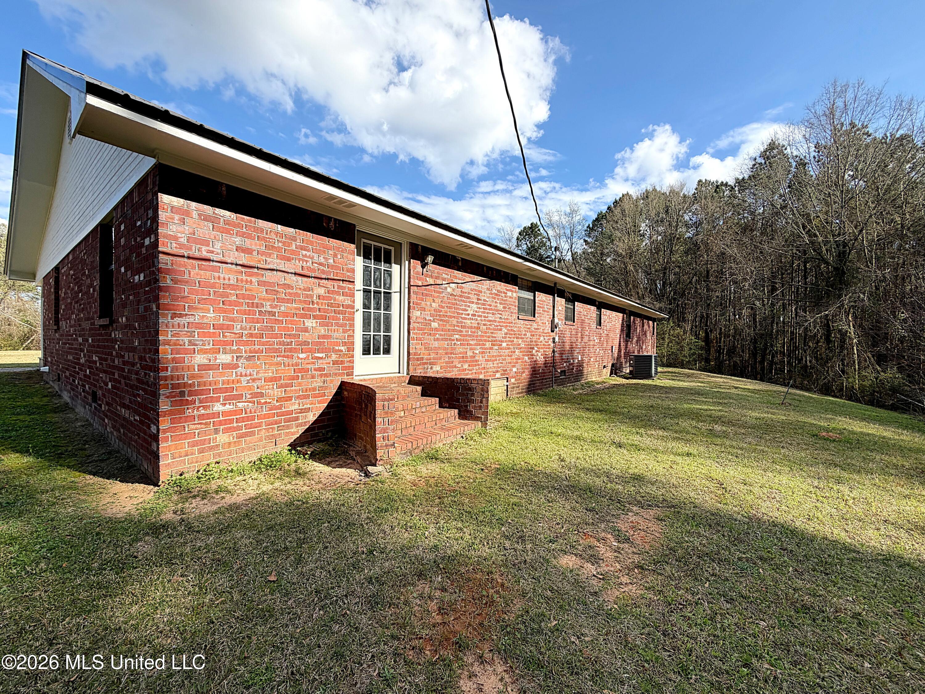 2333 Comans Road Carthage, MS 39051 - Photo 25 of 28 IMG_3075 !