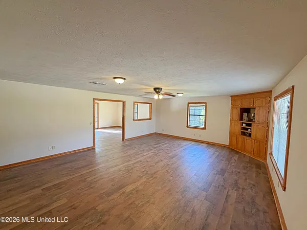 $259,000 | 2333 Comans Road, Carthage, MS 39051