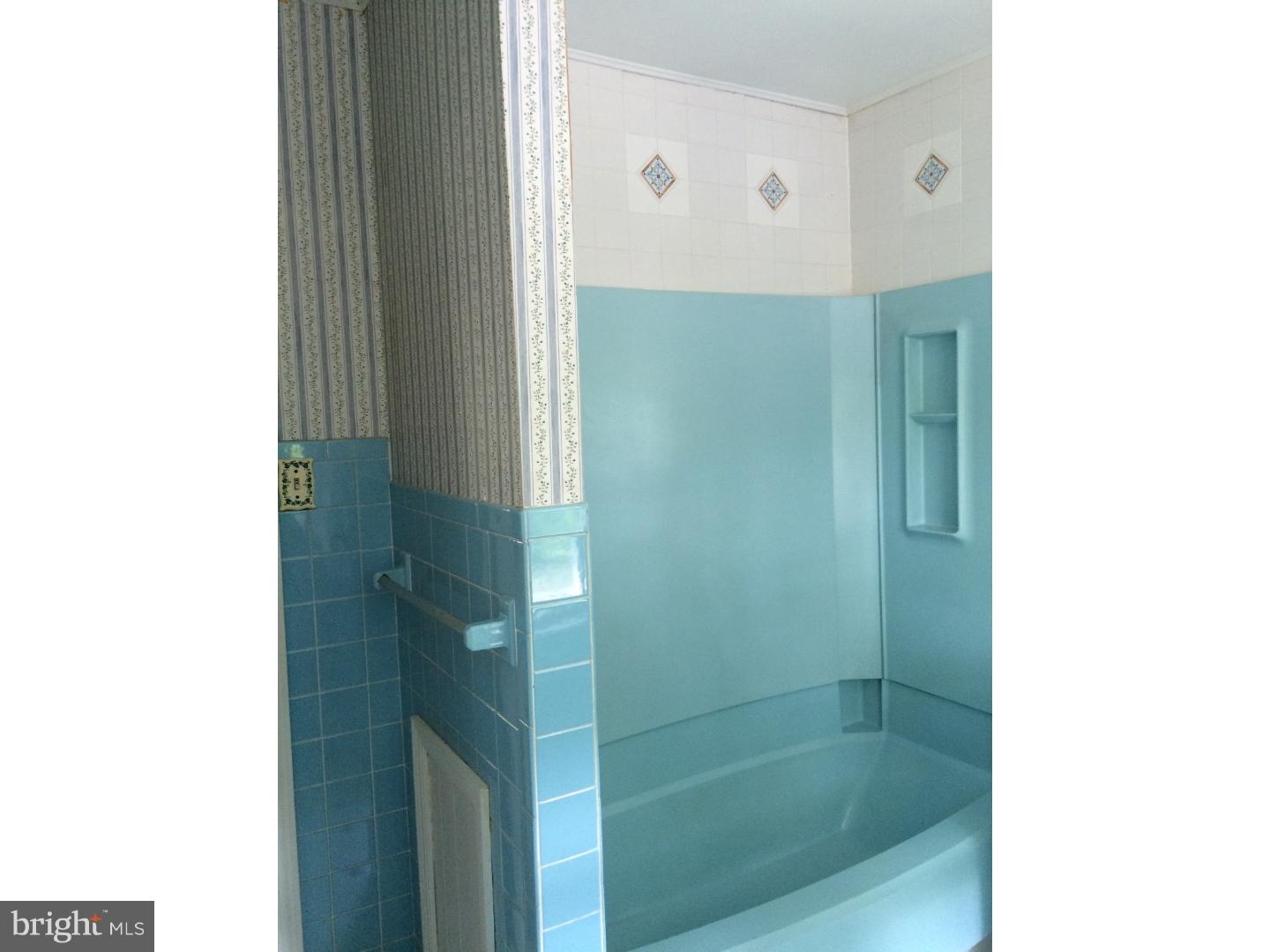 535 Warwick Road Lawnside, NJ 08045 - Photo 14 of 22
