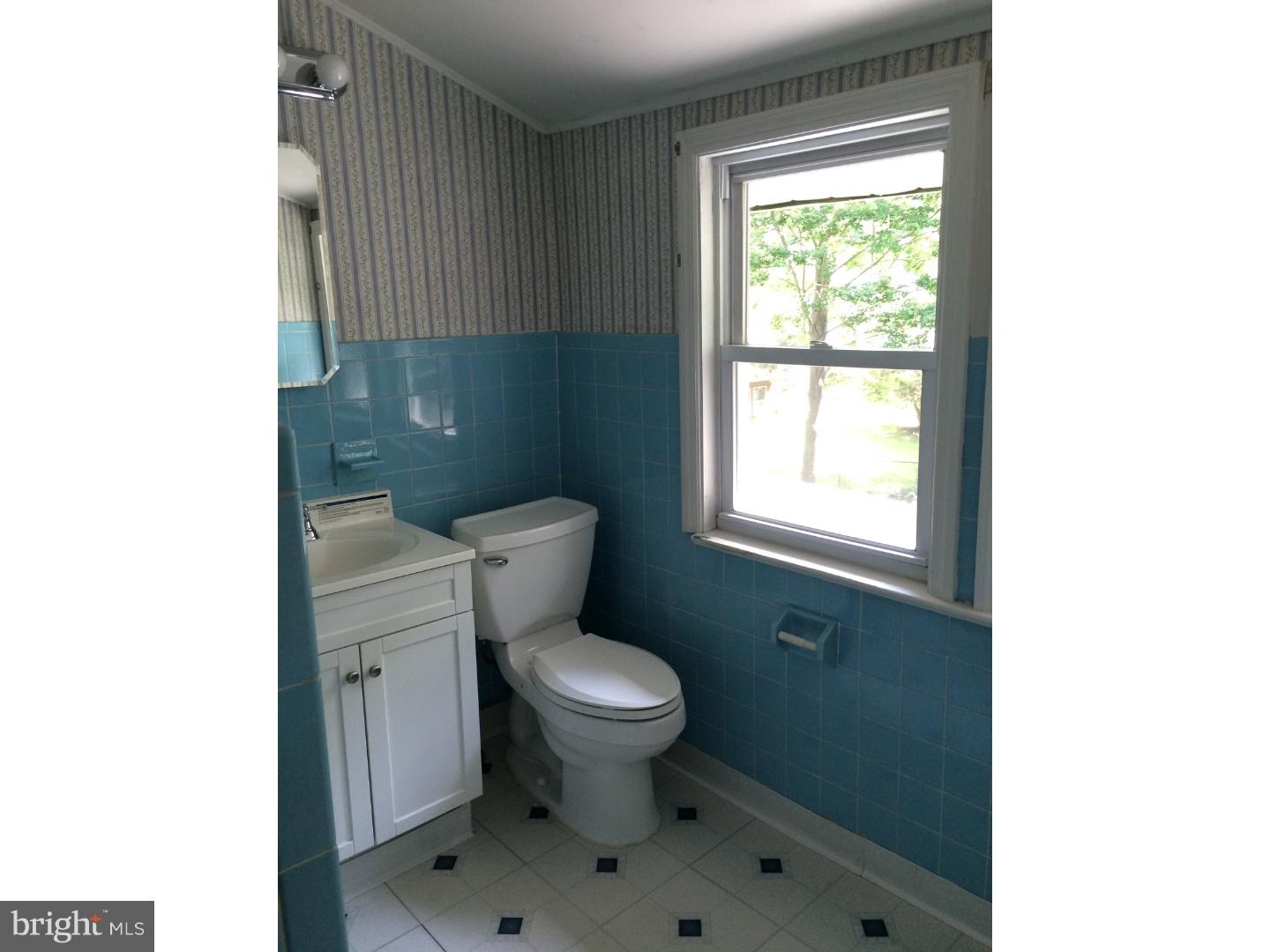 535 Warwick Road Lawnside, NJ 08045 - Photo 15 of 22