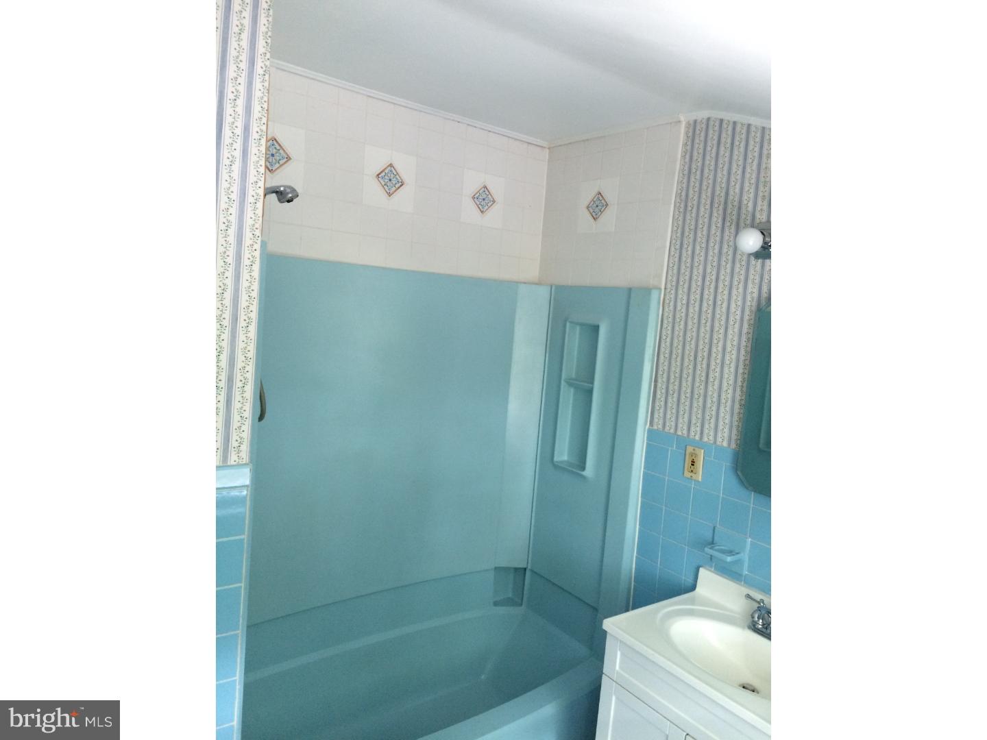 535 Warwick Road Lawnside, NJ 08045 - Photo 16 of 22