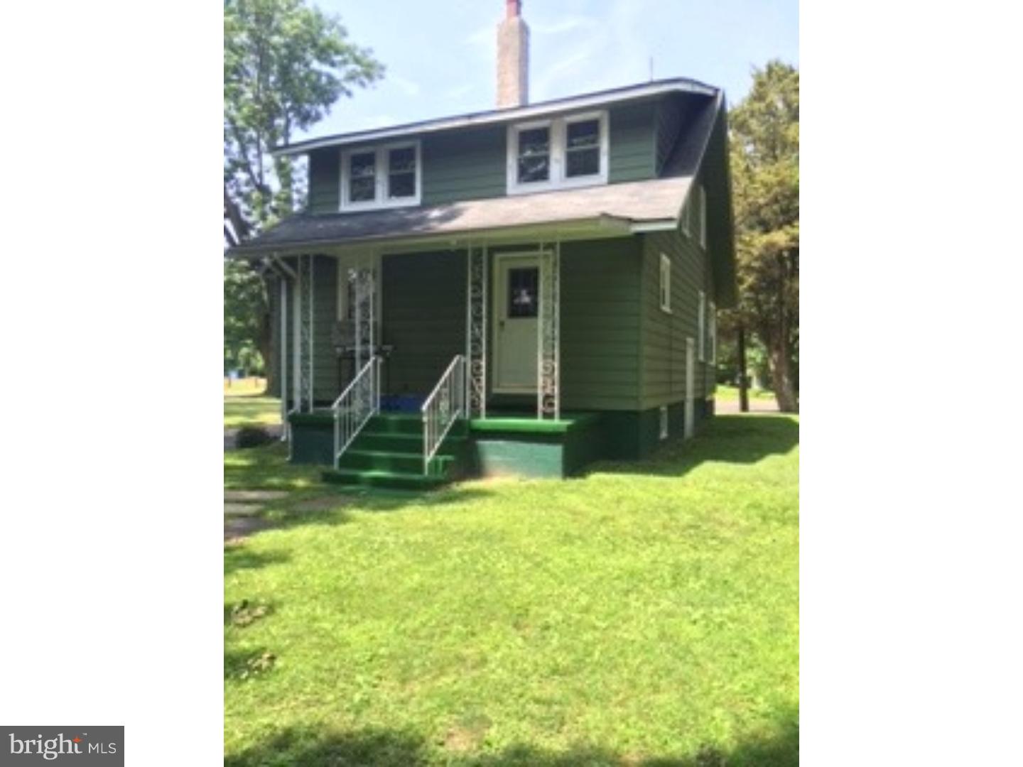 535 Warwick Road Lawnside, NJ 08045 - Photo 4 of 22 Exterior Back