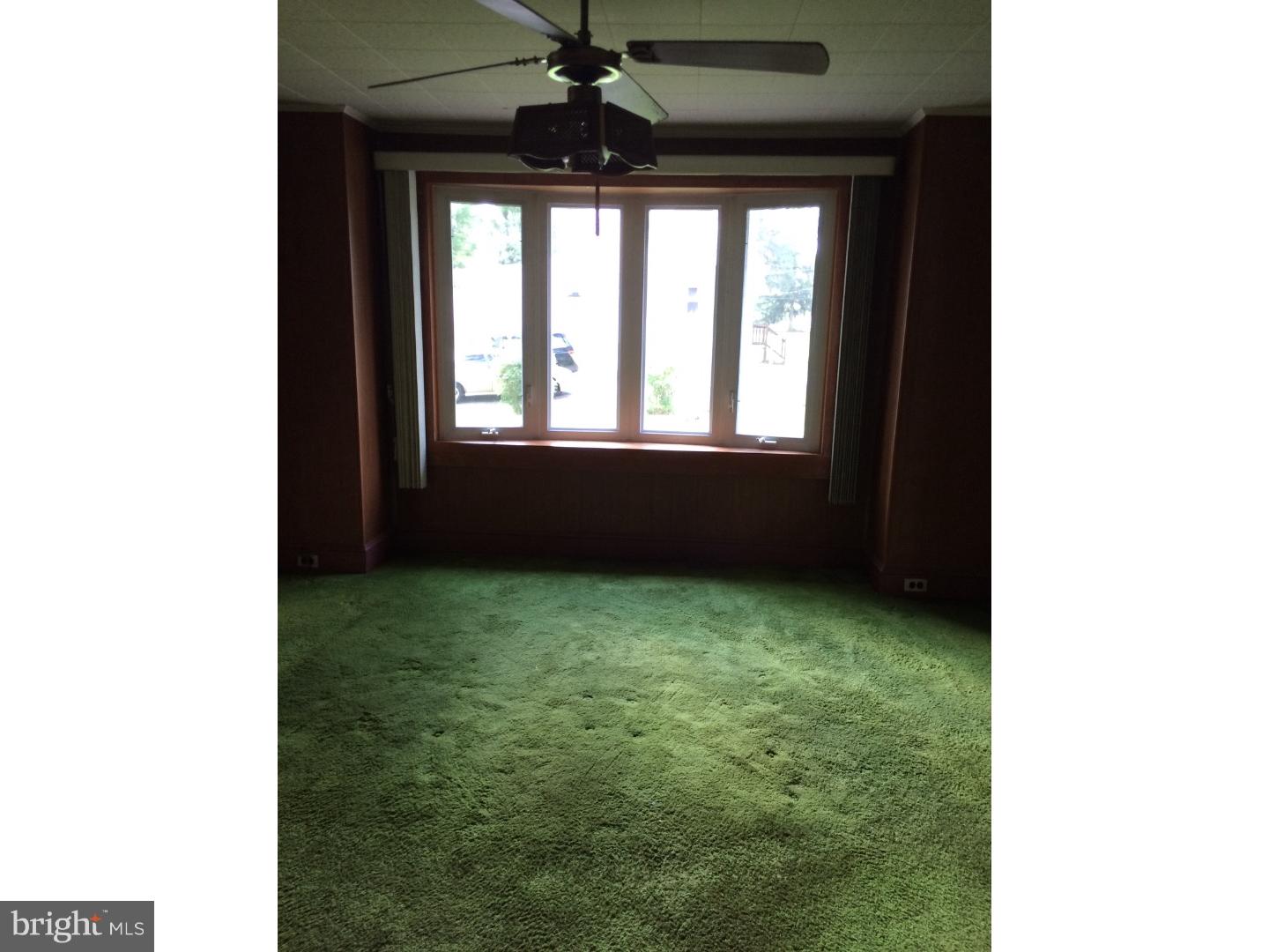 535 Warwick Road Lawnside, NJ 08045 - Photo 8 of 22