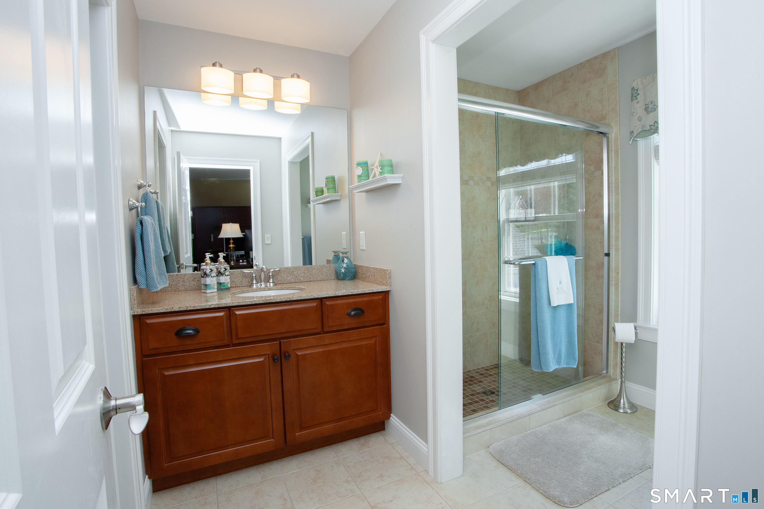 37 Bantry Road, Unit 37 Simsbury, CT 06070 - Photo 21 of 35