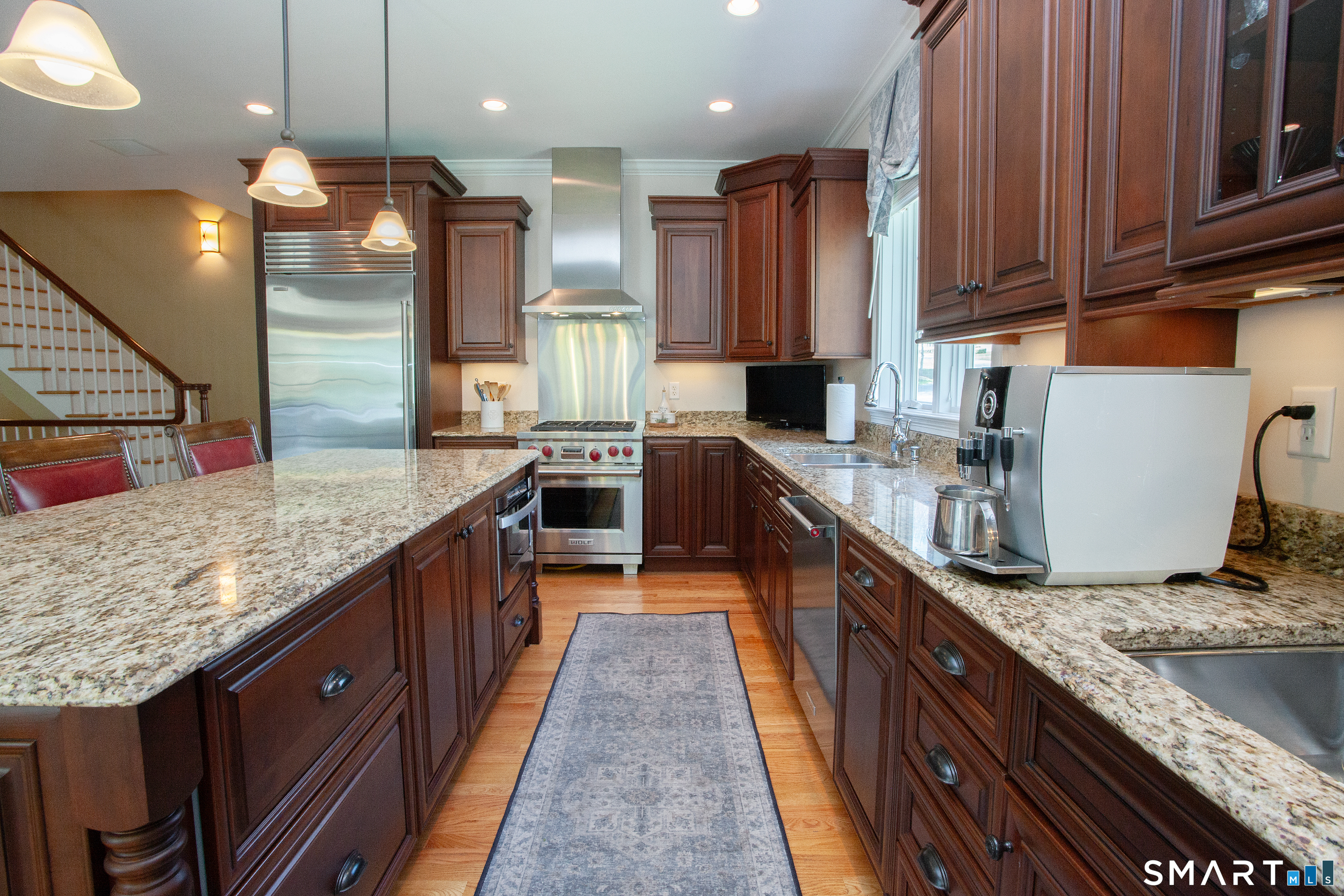 37 Bantry Road, Unit 37 Simsbury, CT 06070 - Photo 6 of 35