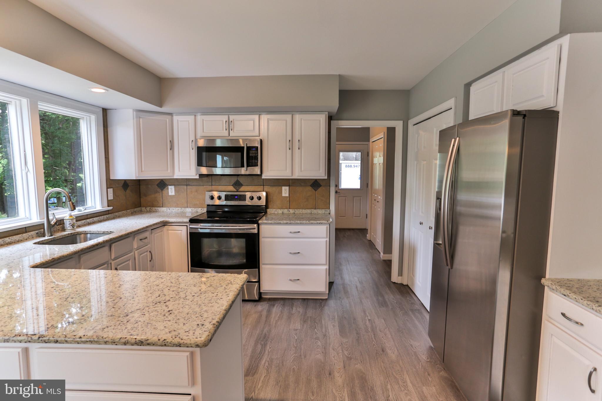 451 Valley View Road Langhorne, PA 19047 - Photo 24 of 69 Updated Kitchen