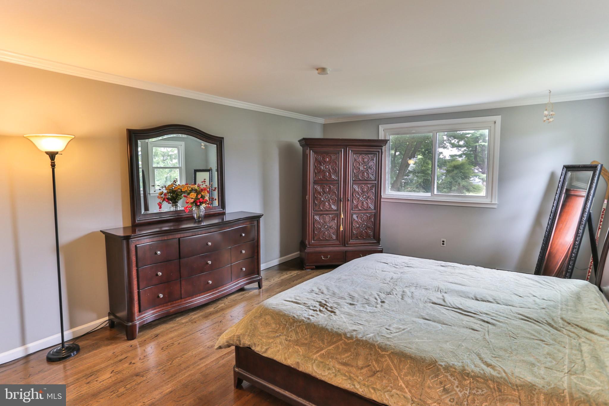 451 Valley View Road Langhorne, PA 19047 - Photo 49 of 69 Master bedroom