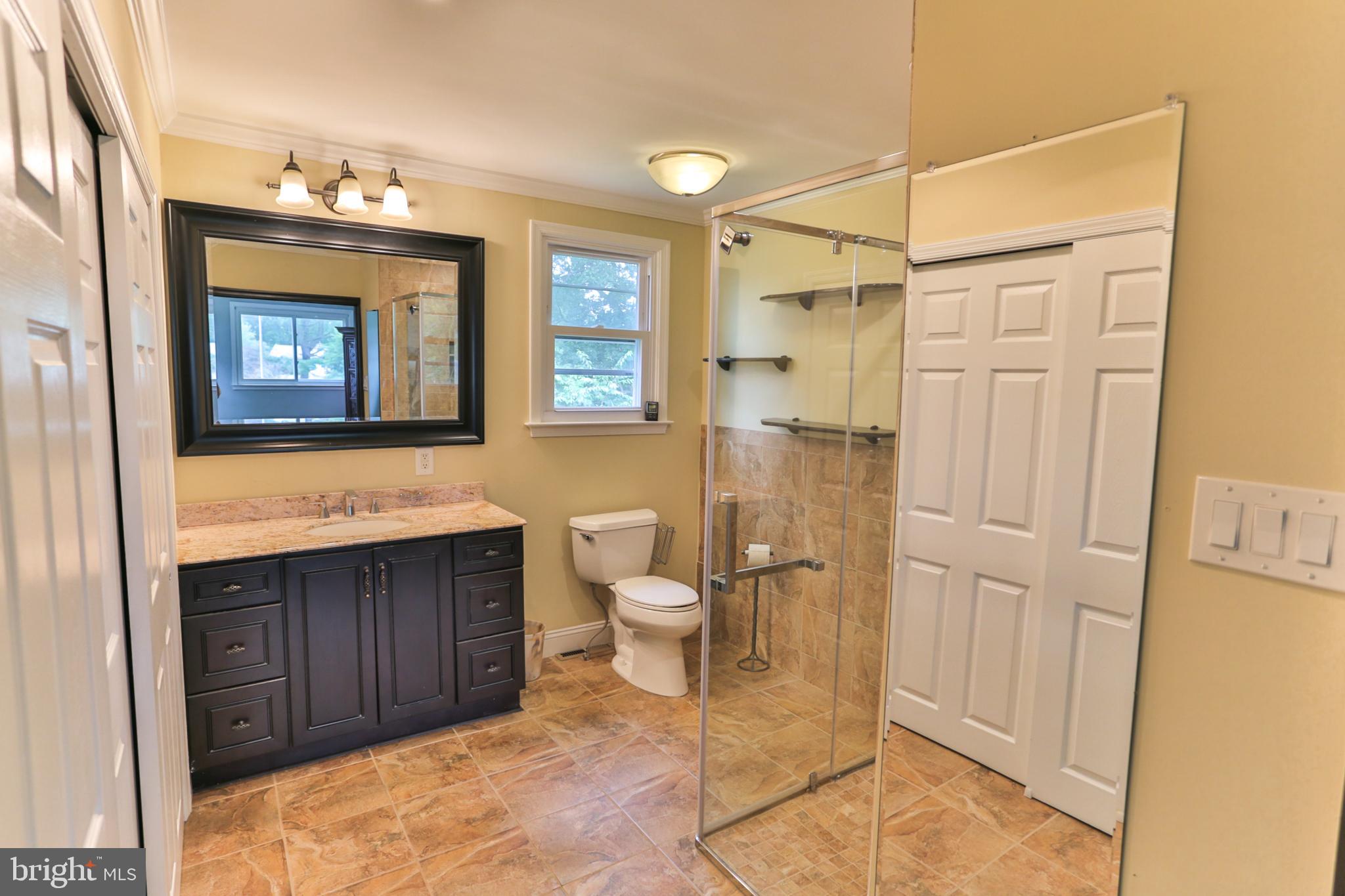 451 Valley View Road Langhorne, PA 19047 - Photo 53 of 69 Master bath