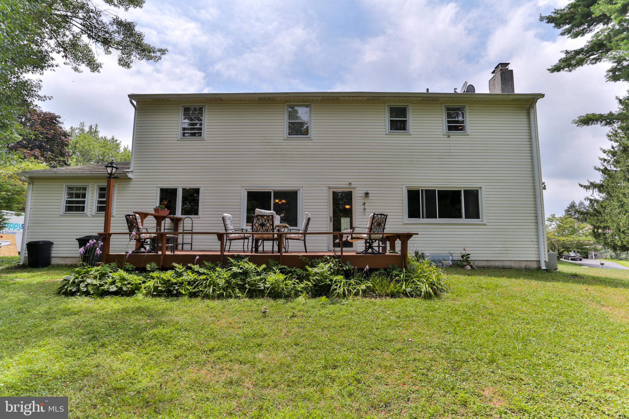 451 Valley View Road Langhorne, PA 19047 - Photo 68 of 69 Rear deck