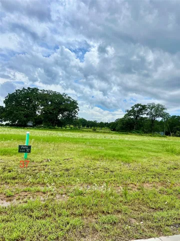 $122,900 | 721 Lake Day Drive, Somerville, TX 77879