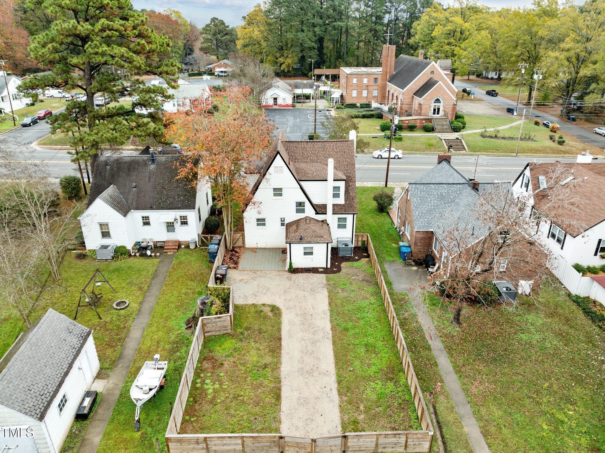 2707 North Roxboro Road Durham, NC 27704 - Photo 32 of 41 15-web-or-mls-DJI_0741