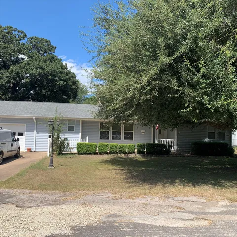 $177,500 | 192 Moon Beam Drive, Trinity, TX 75862