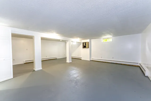 $409,500 | 8 Bonnie Lane, Waterbury, CT 06705