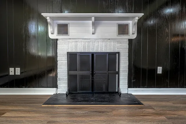 $409,500 | 8 Bonnie Lane, Waterbury, CT 06705