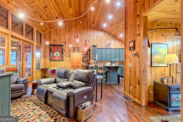 $560,000 | 341 Brookwood Lane, Clarkesville, GA 30523