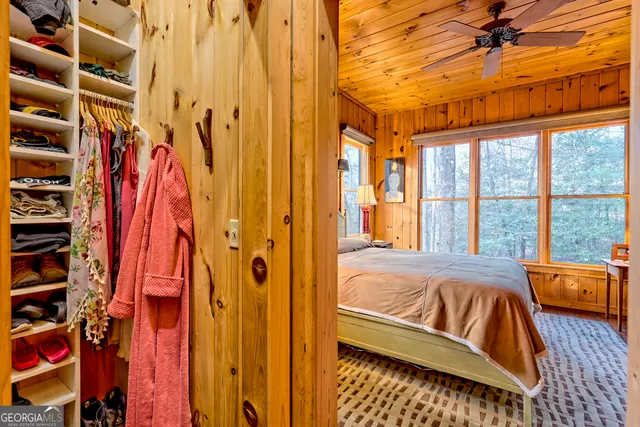 $560,000 | 341 Brookwood Lane, Clarkesville, GA 30523